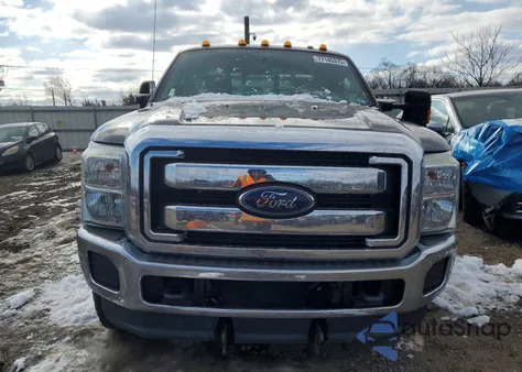 2015 Ford F350 Super Duty z USA, uszkodzony, nr VIN 1FT8X3BT9FEC86109